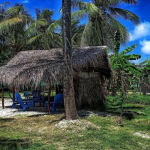 Rangiroa , Avatoru, French Polynesia. moanarani.camping